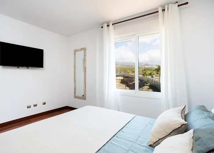 Exclusive Villa With Private Pool 1 Kilometer From Los Cristianos Beach
